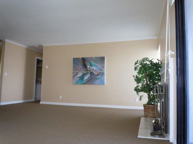 N/A, Foster City