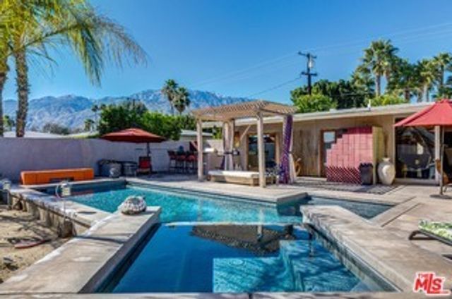1521 E Via Roberto Miguel, Palm Springs
