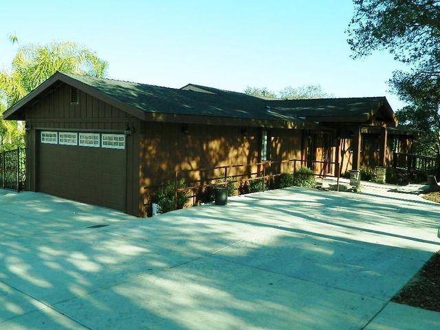 2356 Oak Haven, 