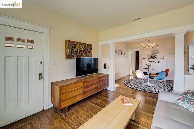 1042 61st St, Oakland