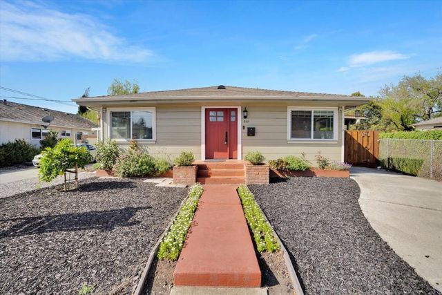 922 Valota Road, Redwood City