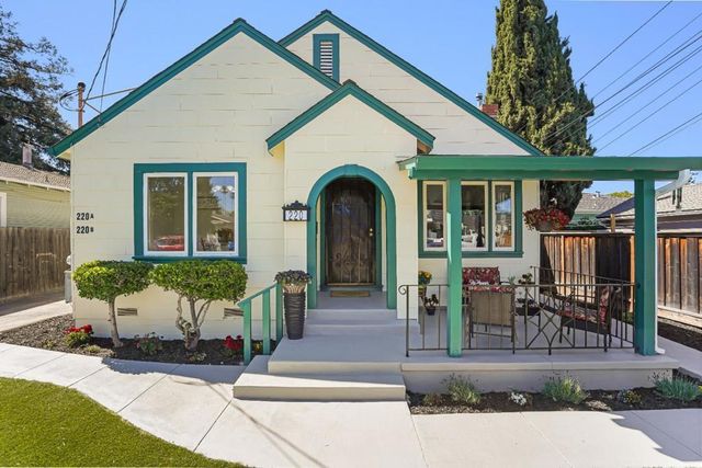 220 Madison Avenue, Redwood City
