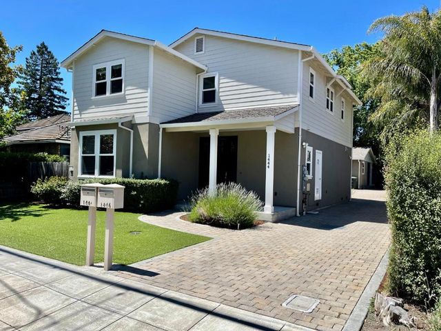 1444 Kentfield Avenue, Redwood City