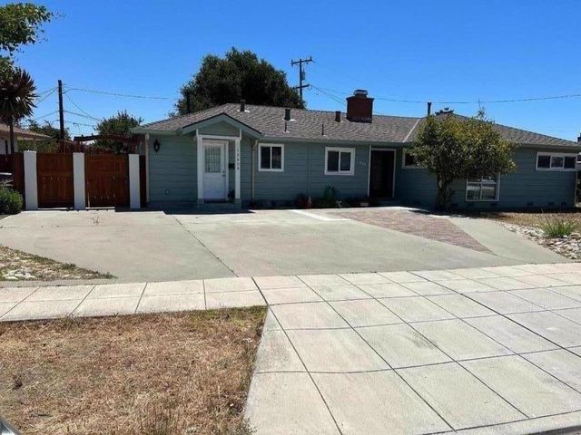 1090 Harding Street, Salinas