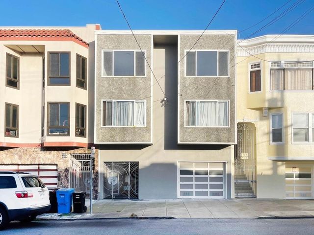 430 27th Avenue, 