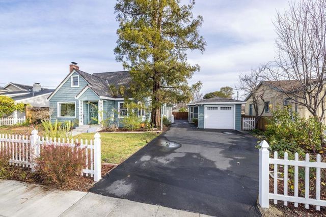 453 King Street, Redwood City