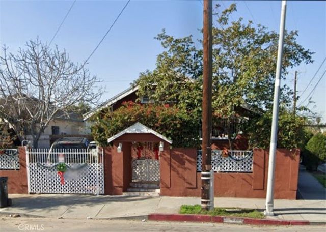 4151 Compton Avenue, Los Angeles