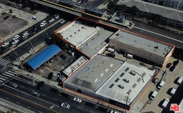 5112 W Jefferson Boulevard, Los Angeles