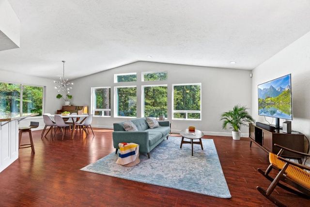 114 Sawyer Circle, Scotts Valley