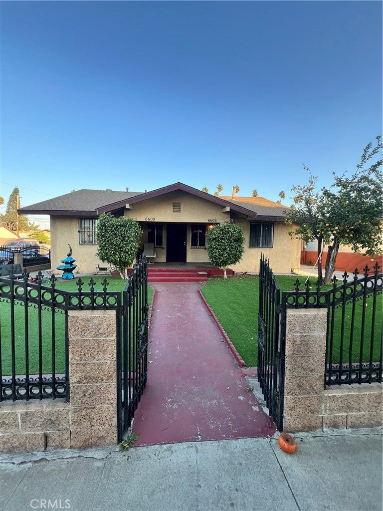 Photo of Listing #SR25015388