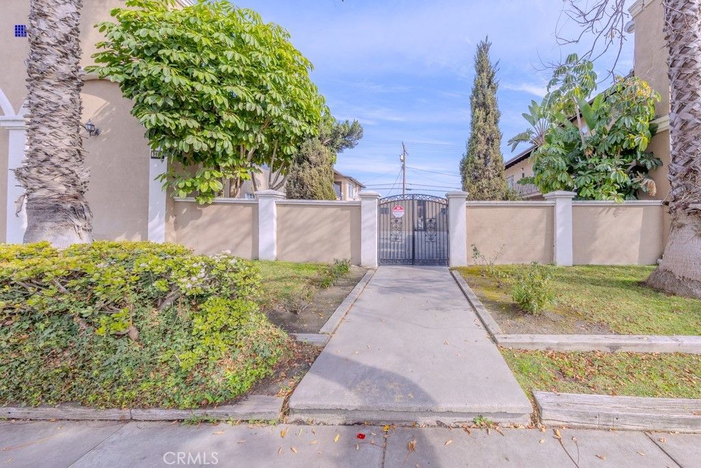 906 S Fann Street, Anaheim