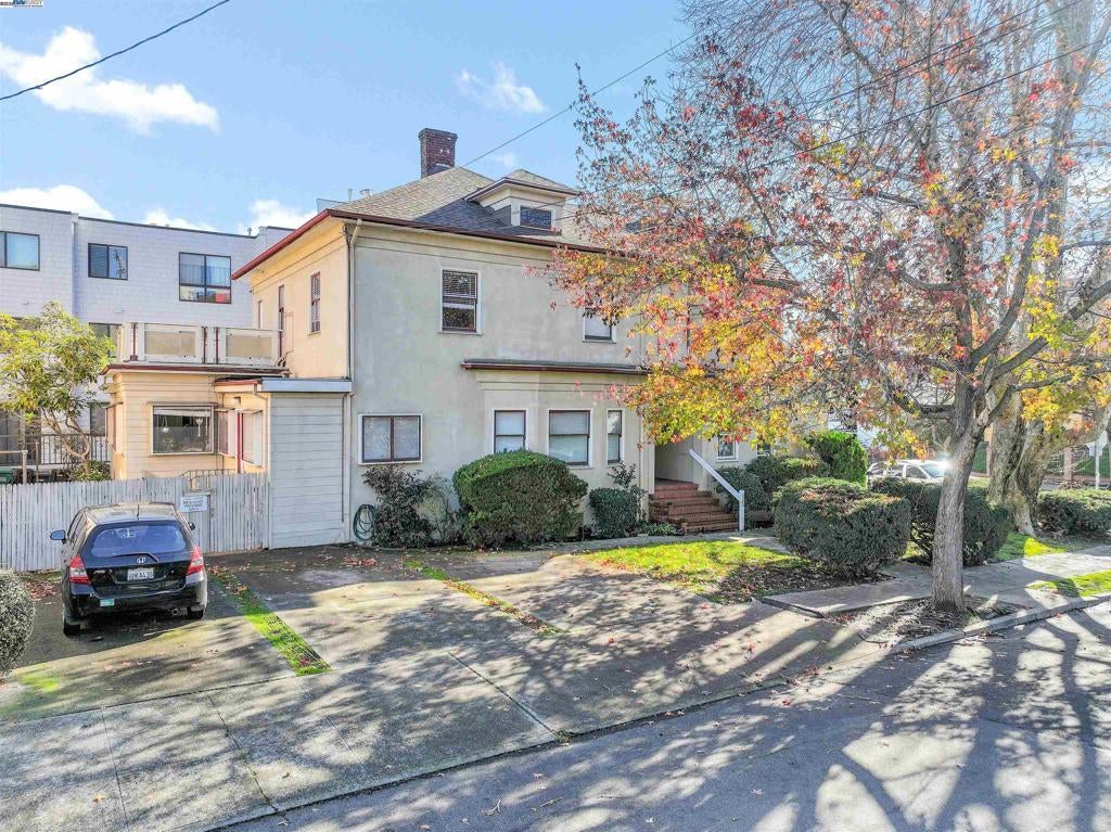 350 Adams St, Oakland