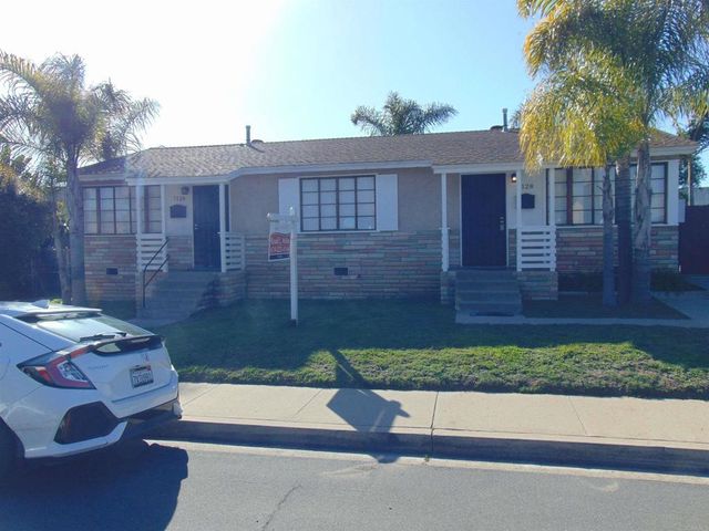 7126 7128 Hyatt Street, San Diego