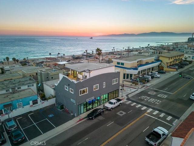 3921 Highland Avenue, Manhattan Beach.