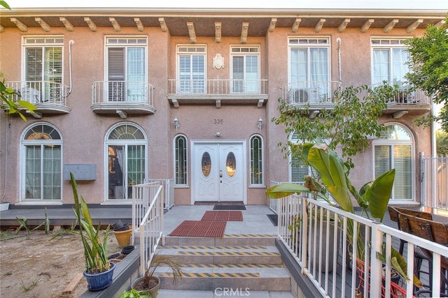 335 N Mariposa Avenue, Los Angeles