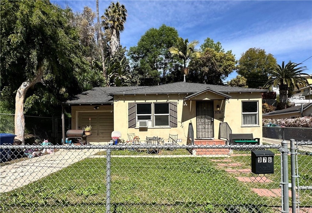 Photo of Listing #PW25079787