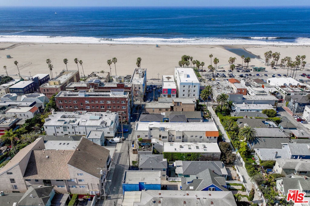 Photo of Listing #25525129