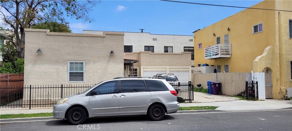Photo of Listing #DW25085974