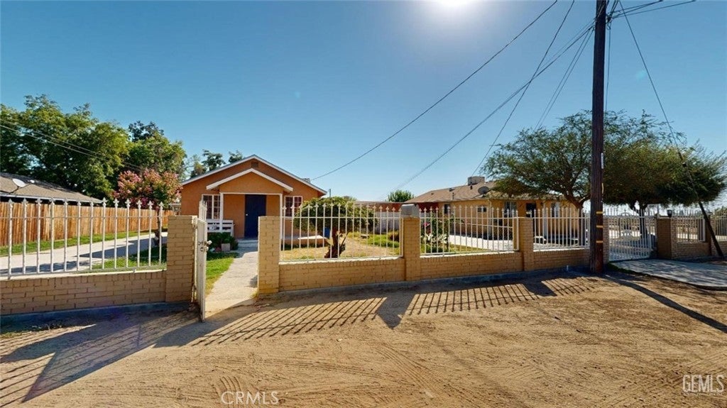 Photo of Listing #SR25086924