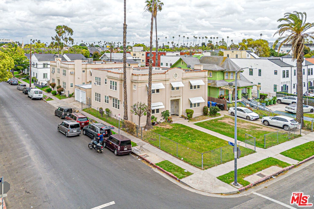 Photo of Listing #25526857