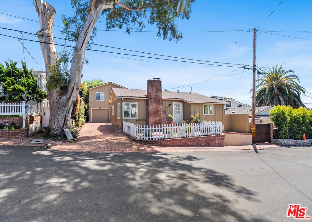 Photo of Listing #25533049