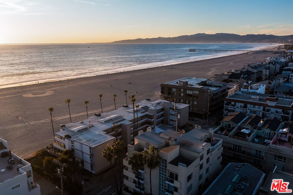 Photo of Listing #25534245