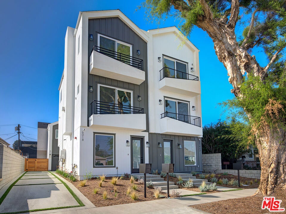 Photo of Listing #25542753