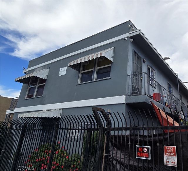 9508 S. Western Ave., Los Angeles