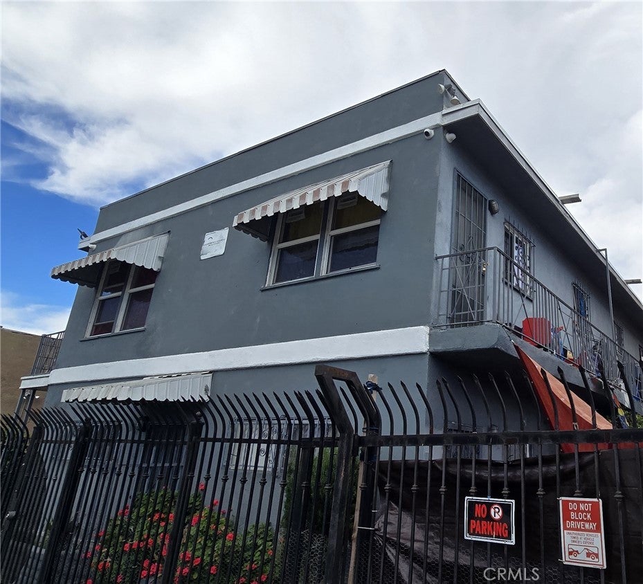 Photo of Listing #SR25120490