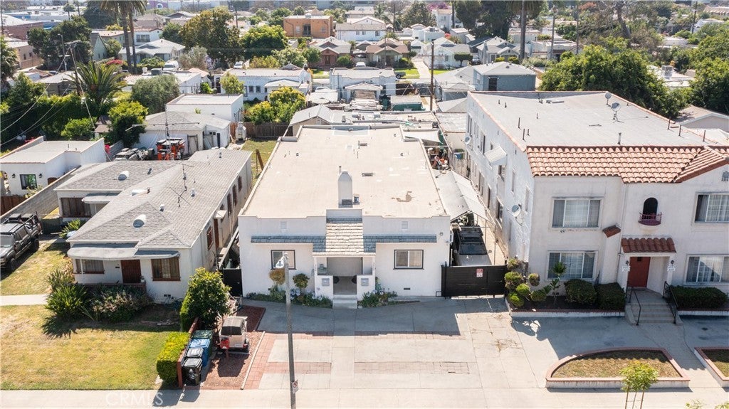 Photo of Listing #SR25132357