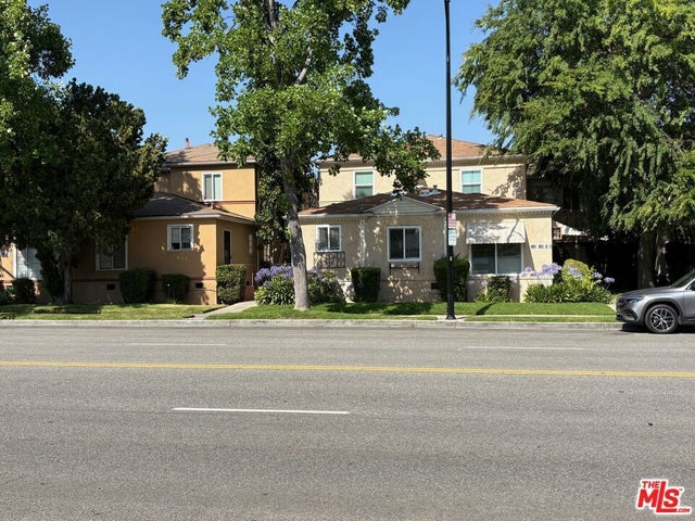 140 N Pass Avenue, Burbank