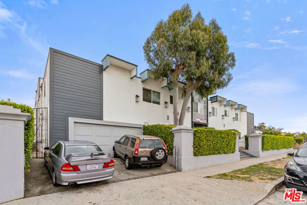 Photo of Listing #25560143