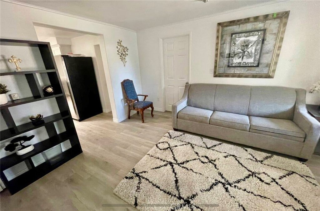 Photo of Listing #DW25153863