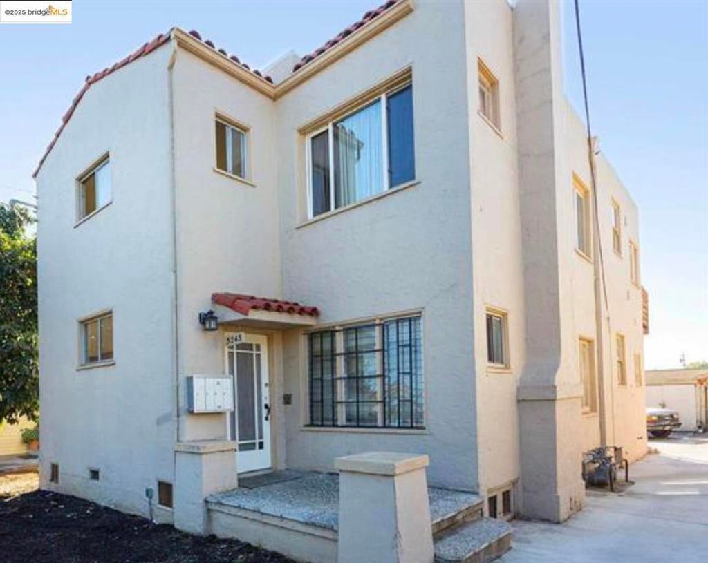 Photo of Listing #41104252