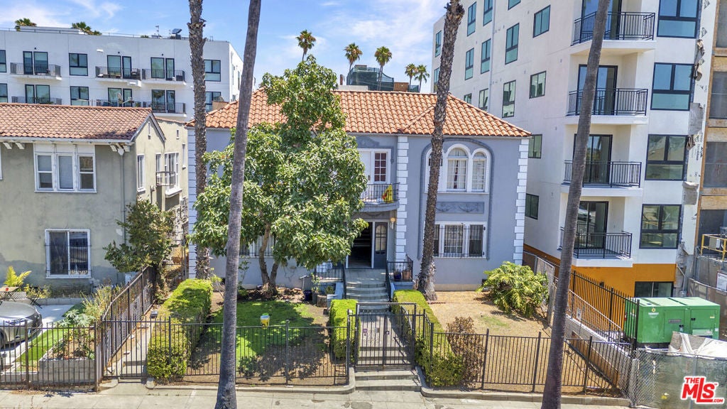 Photo of Listing #25568039