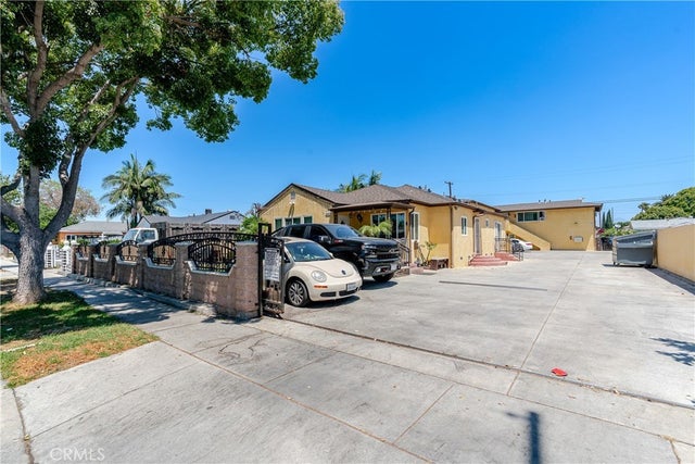 6019 Gotham Street, Bell Gardens