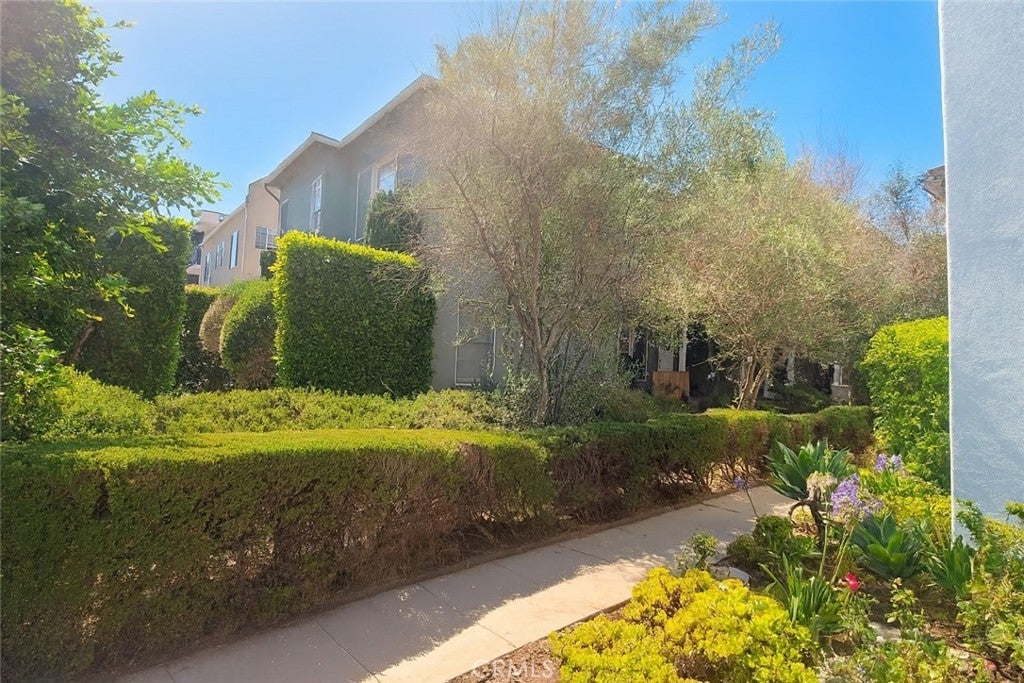 Photo of Listing #PW25161289