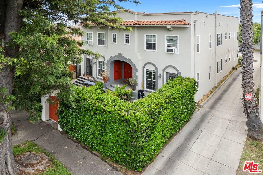 Photo of Listing #25573749