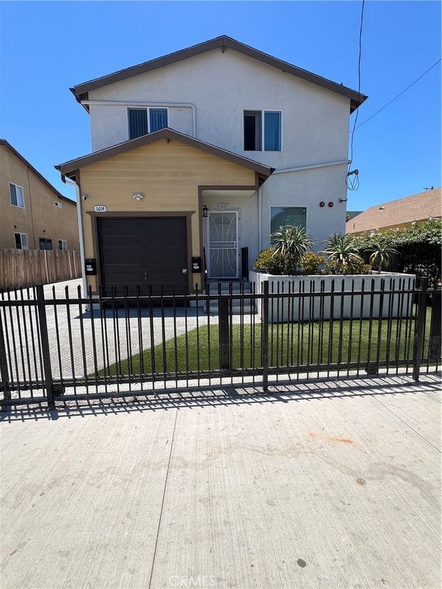 1612 E 92nd Street, Los Angeles