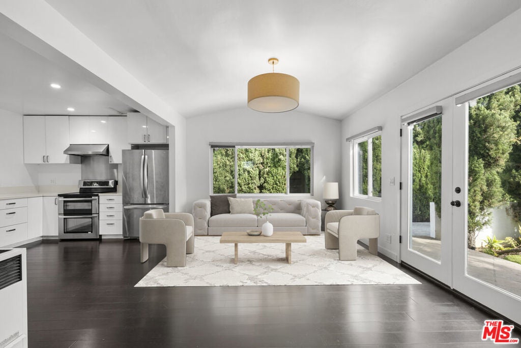 Photo of Listing #25578581