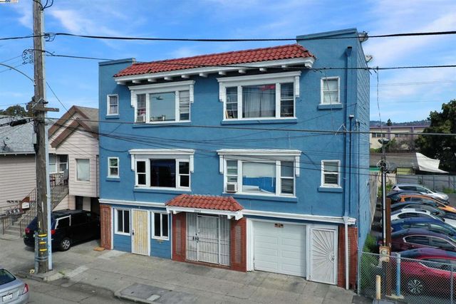 3314 Farnam St, Oakland