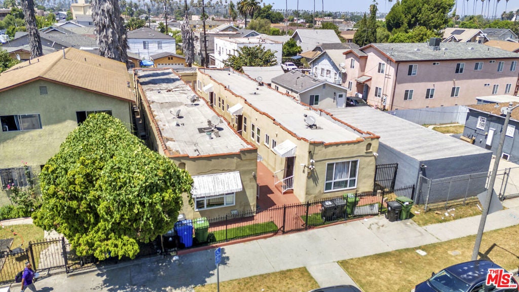 Photo of Listing #25583323