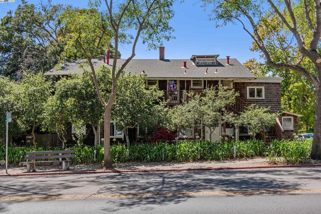 Photo of Listing #41109376