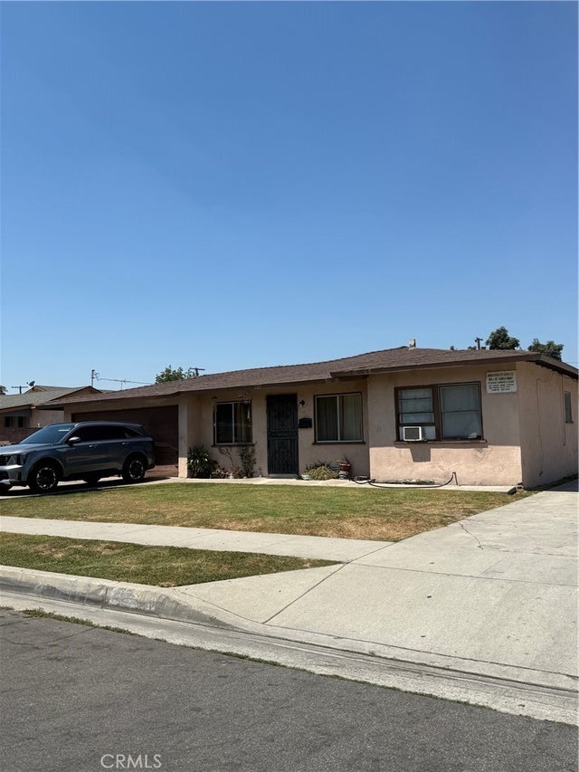 6815 Colmar Avenue, Bell Gardens