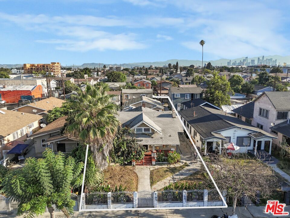 Photo of Listing #25585877