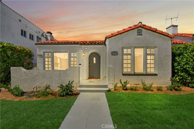 1373 S Orange Drive, Los Angeles