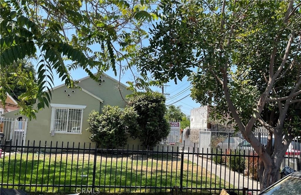 Photo of Listing #OC25200579