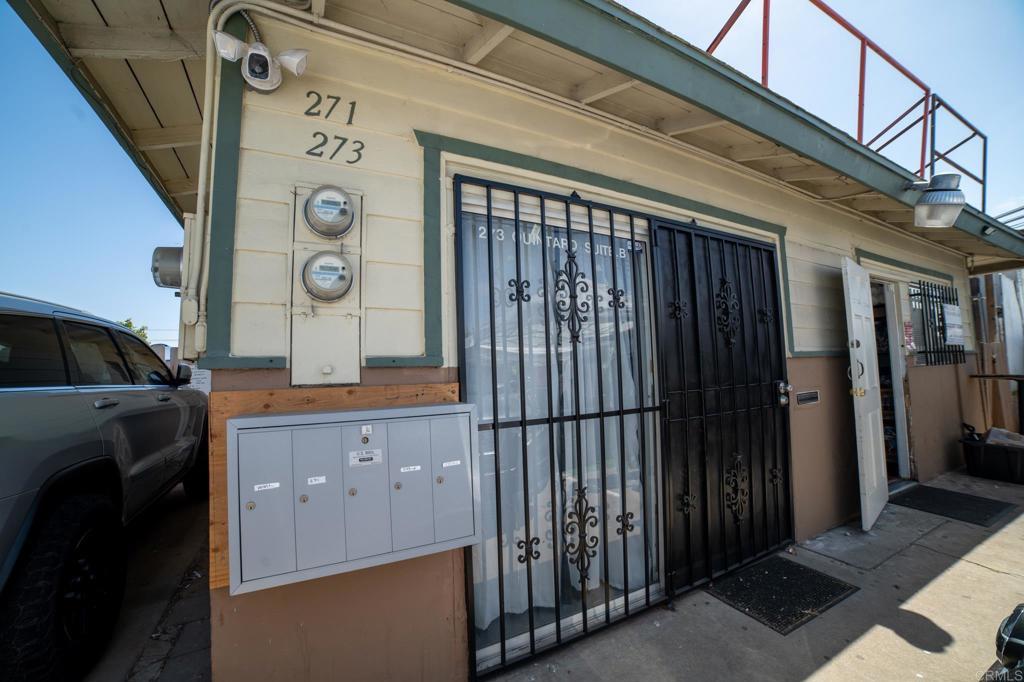 Photo of Listing #PTP2506855