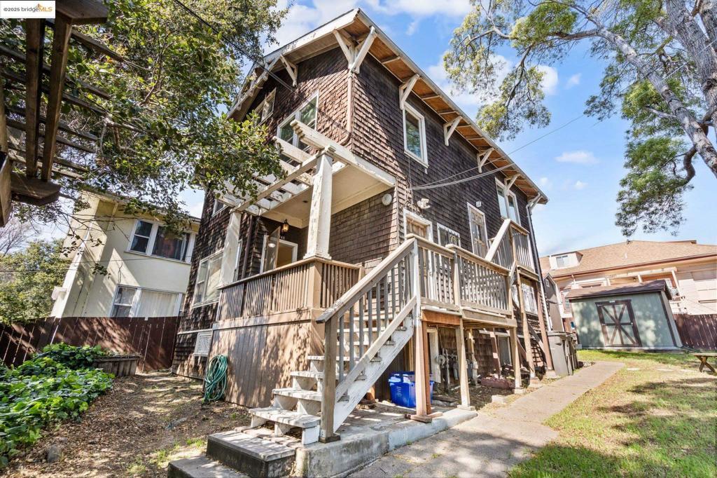 738 19th St, Oakland