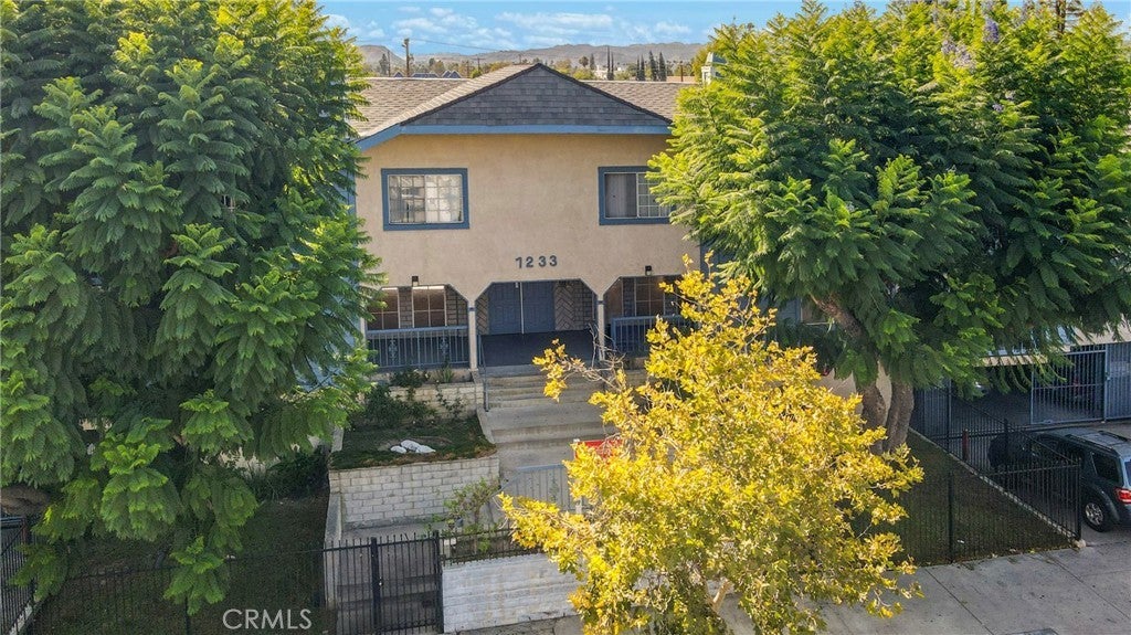 Photo of Listing #SR25201389